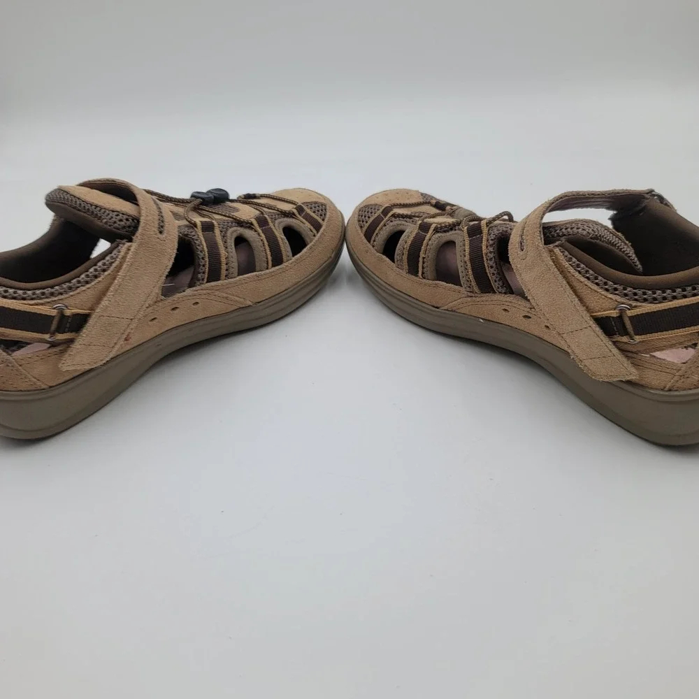 Orthofeet 77873 Womens 11‎ Wide Tan Leather Mesh Fisherman Sandals Bungee Strap